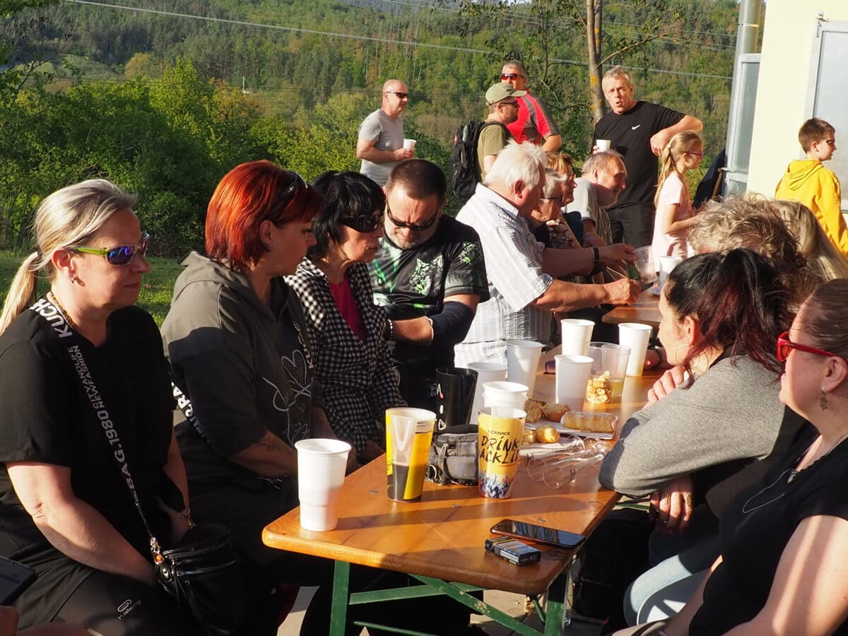 Slavnostní otevření sportovního zázemí a pálení čarodějnic 30.4.2024