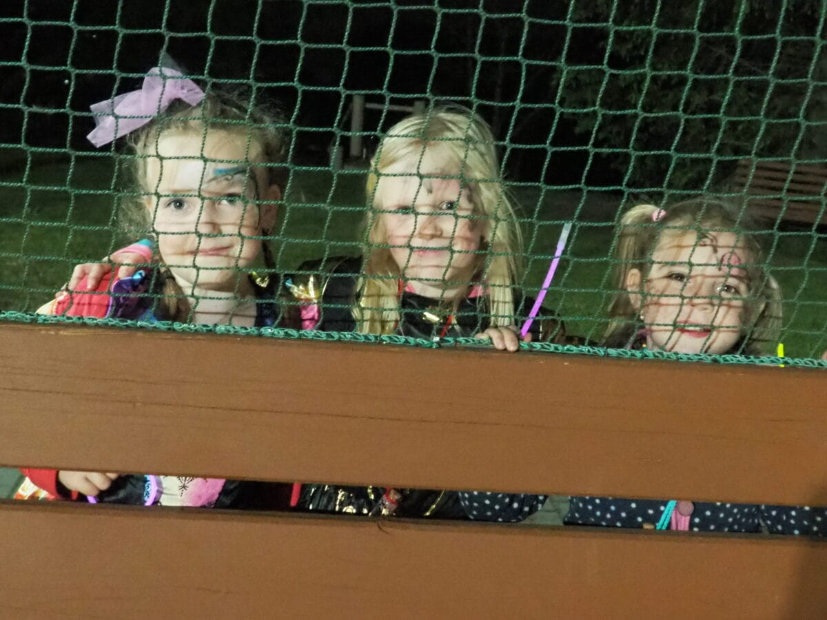 Slavnostní otevření sportovního zázemí a pálení čarodějnic 30.4.2024